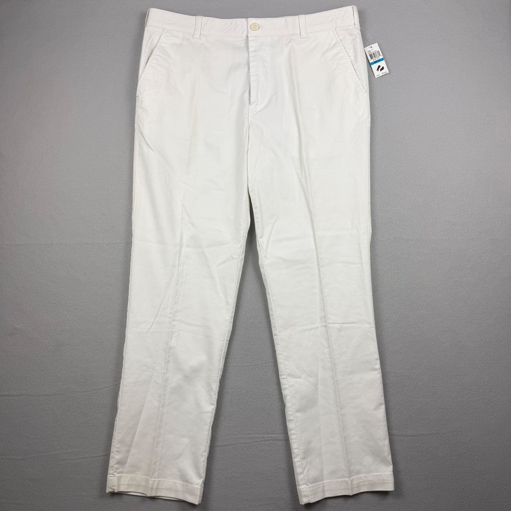IZOD Mens 36x32 White Newport Oxford SportFlex Stretch Straight Fit Chino Pants